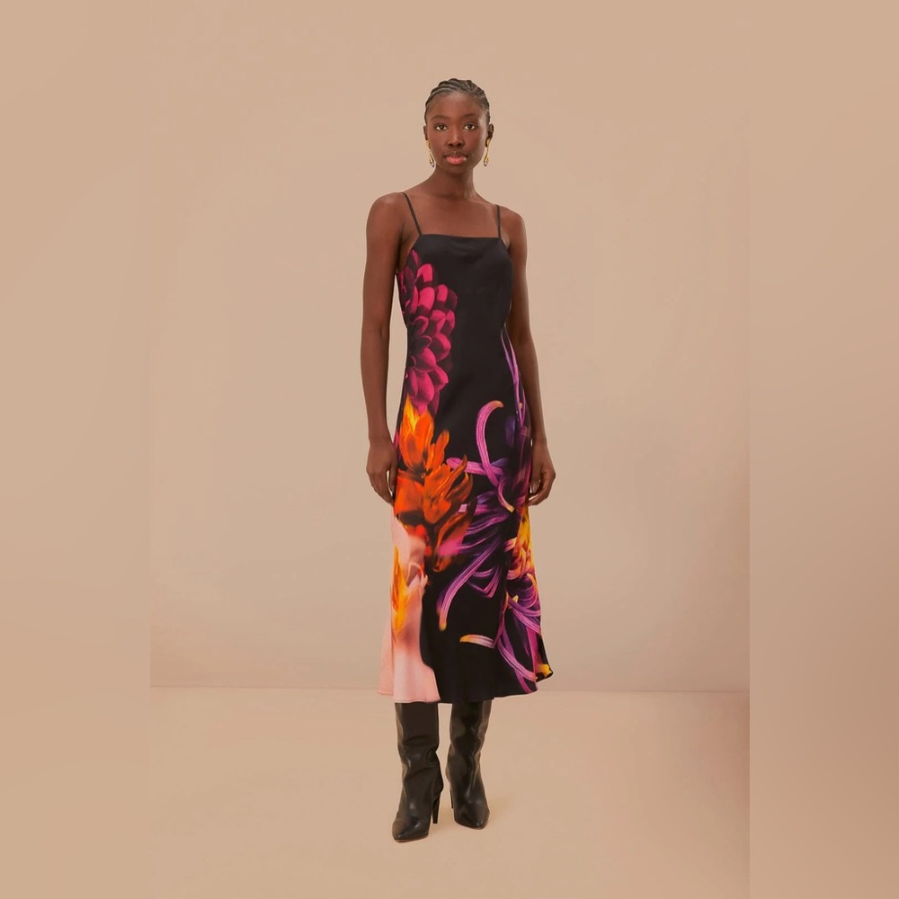 NEW Black Blurry Floral Lenzing™ Ecovero™ Viscose Slip Dress